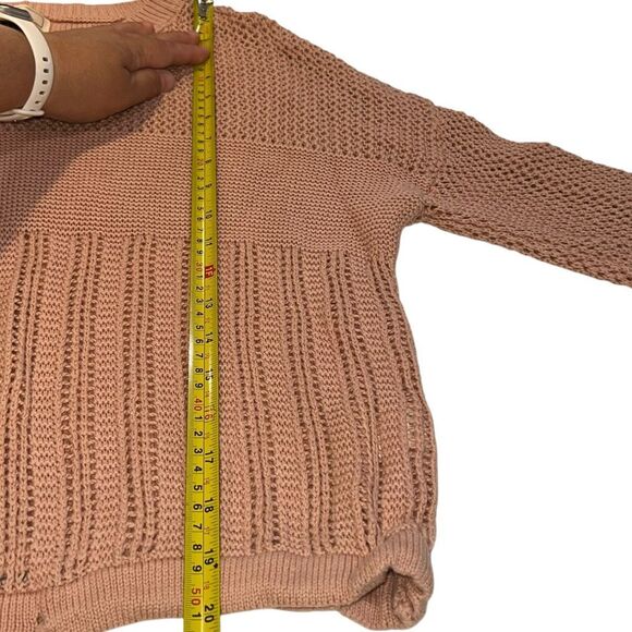 No Comment Blush Pink Open Knit‎ Sweater - Size Medium - Picture 6 of 8